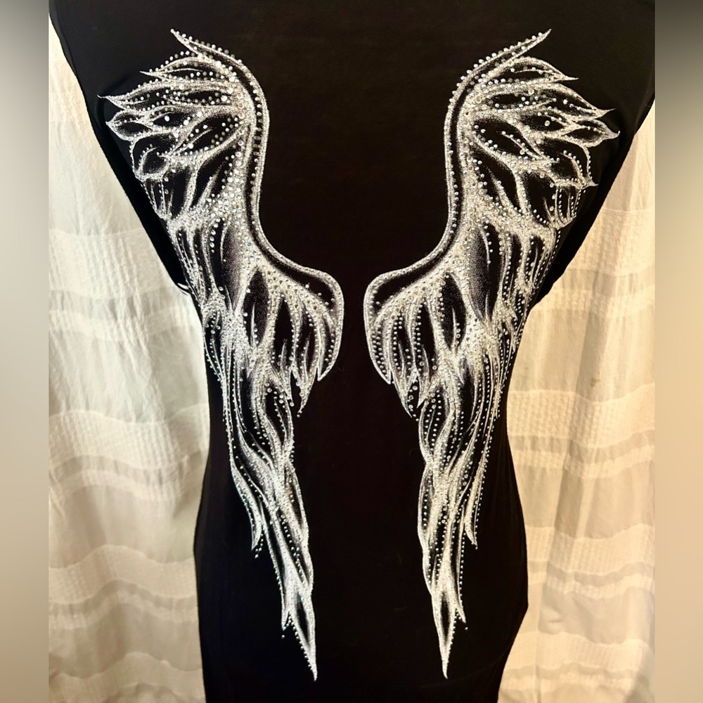 WET SEAL Angel Winged back, cold shoulder w/cutout front, spandex shirt